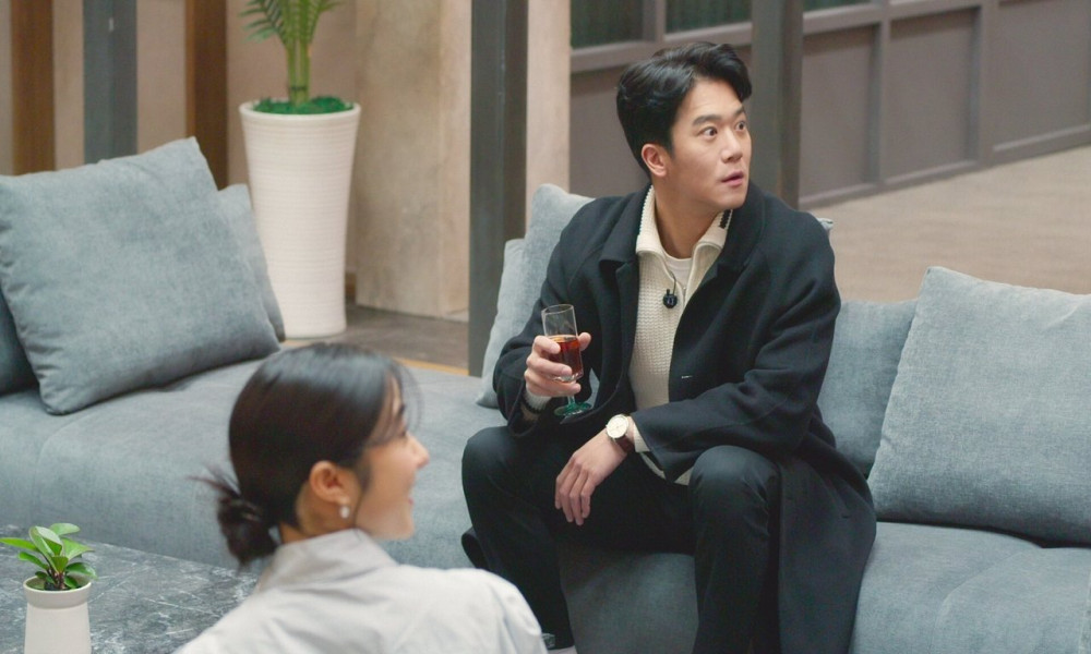 The Devil's Plan (S1E1)