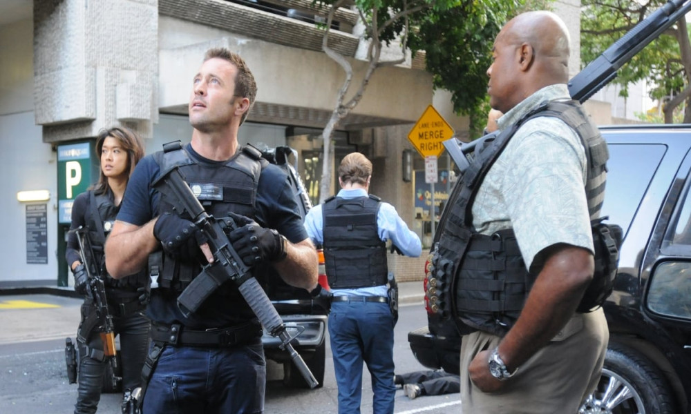 Hawaii Five-0 (S6E24)